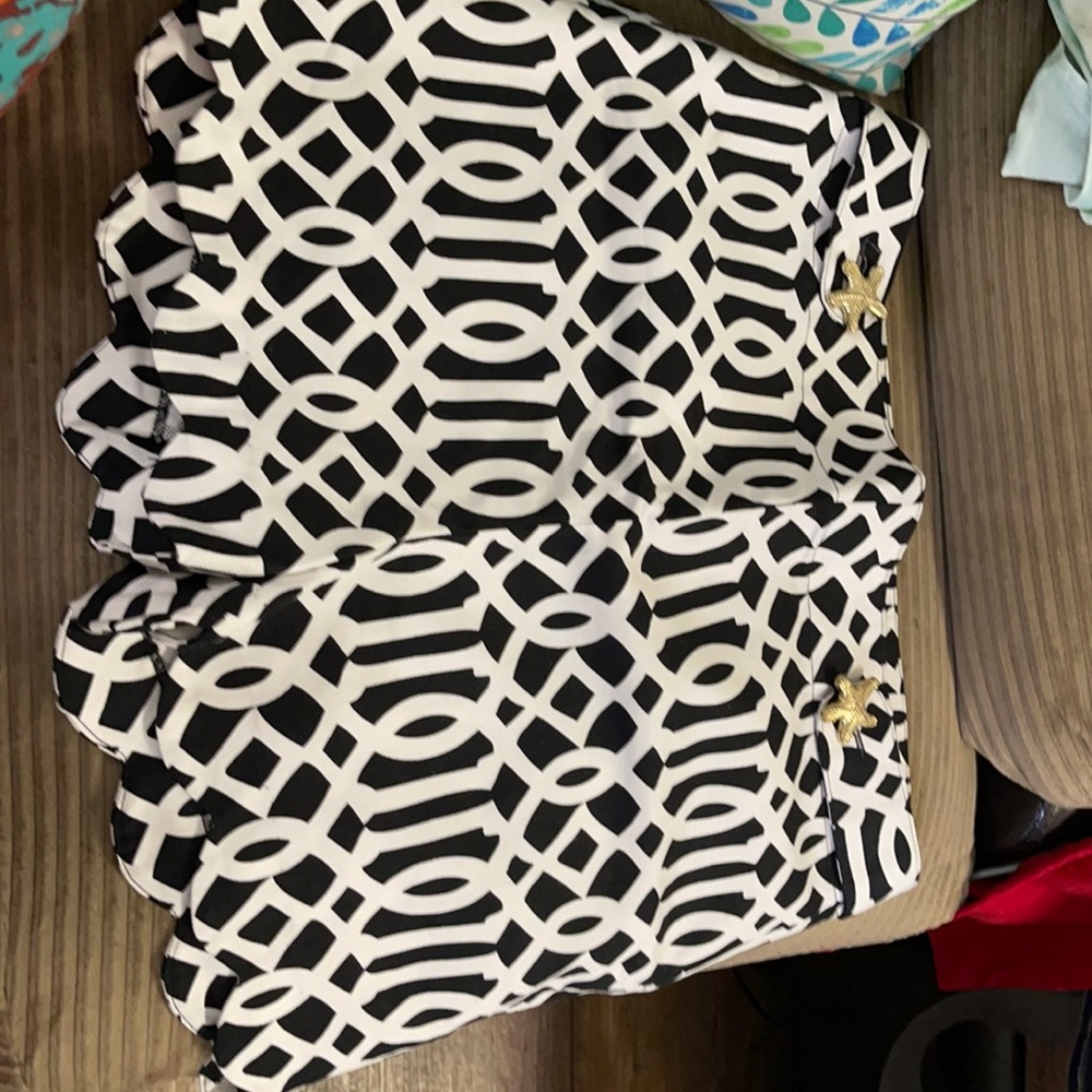 NWOT Mudpie shorts